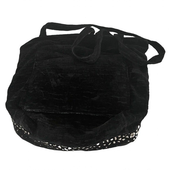GYPSY WINGS Tote Bag Travel Black Velvety Soft Fabric Leopard Picture Handmade - Picture 2 of 7